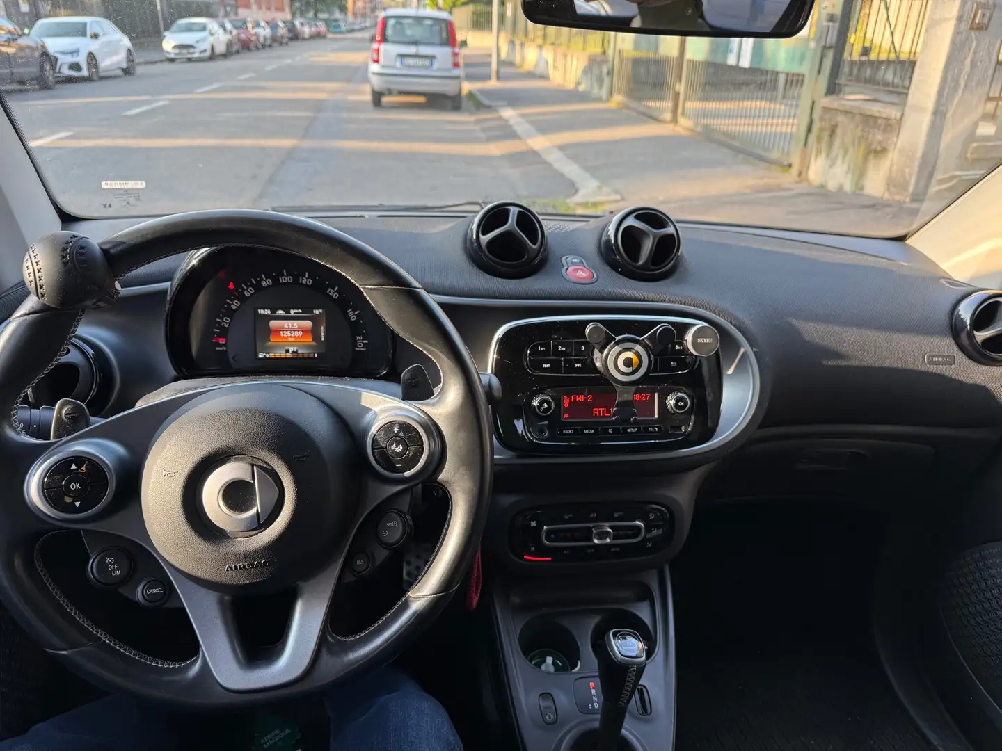 smart forTwo Fortwo III 2015 0.9 t Brabus 109cv twinamic Grigio - 2