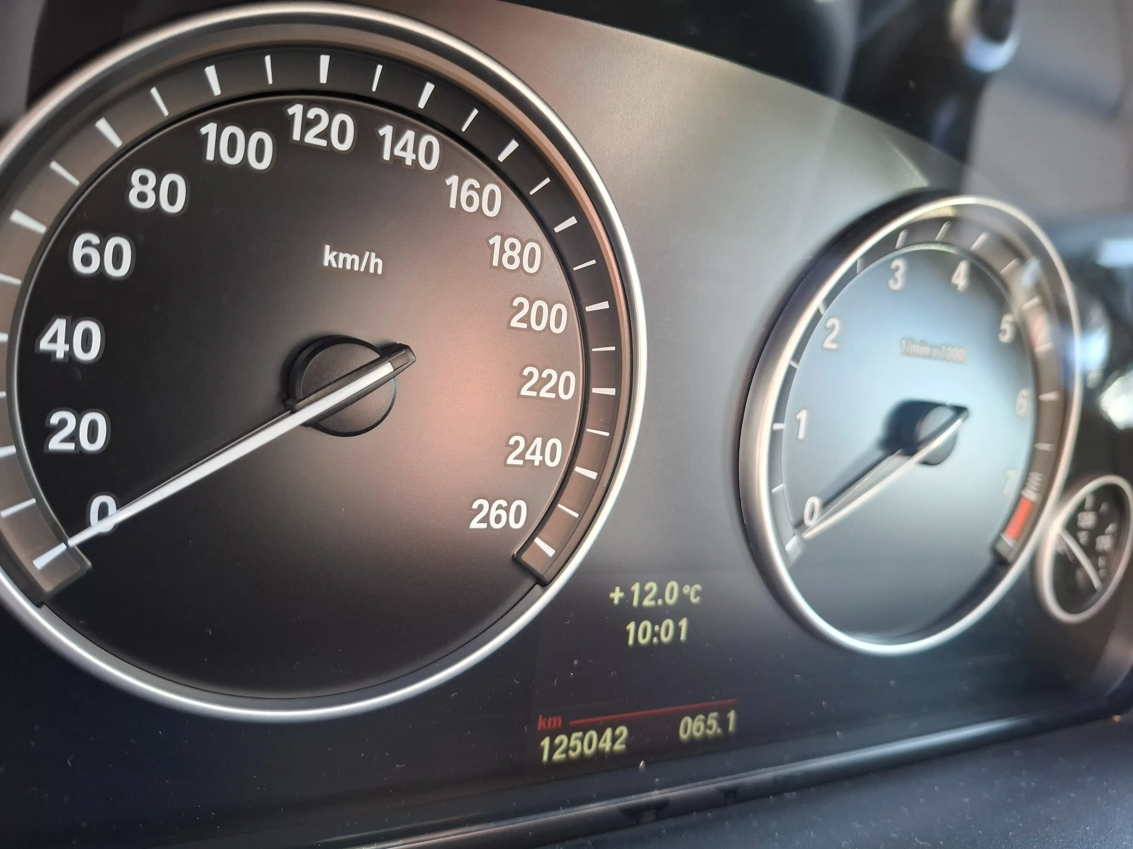BMW 528 528 i in Kürze verfügbar — photo 13