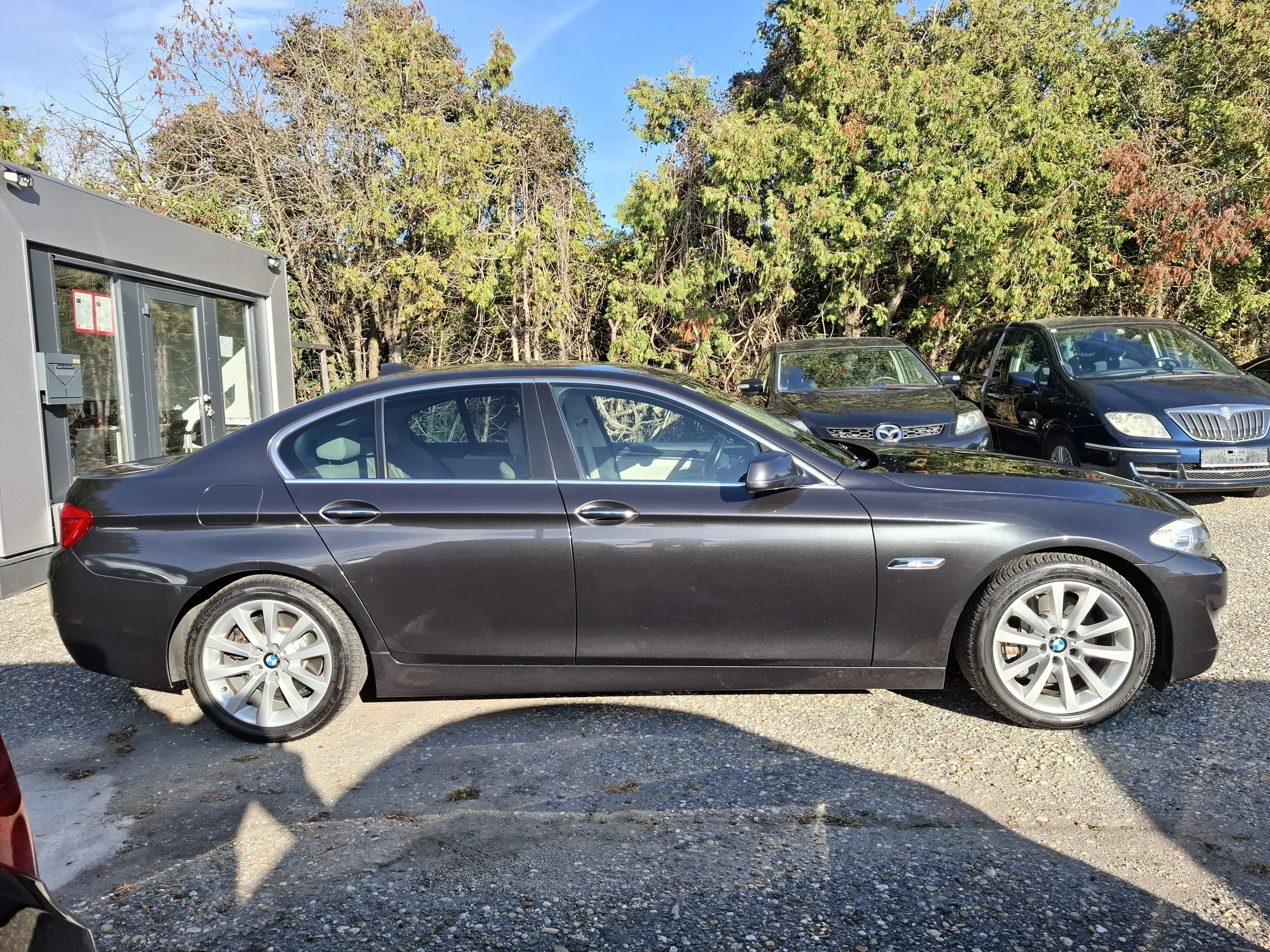 BMW 528 528 i in Kürze verfügbar — photo 5
