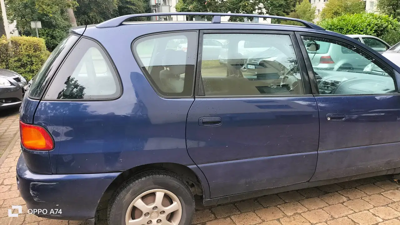 Toyota Picnic Blue-/Silver Sound, foto 3