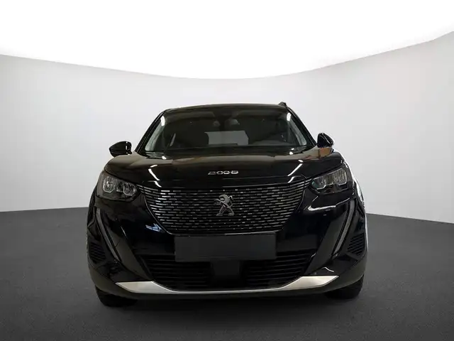 Peugeot 2008 view 3