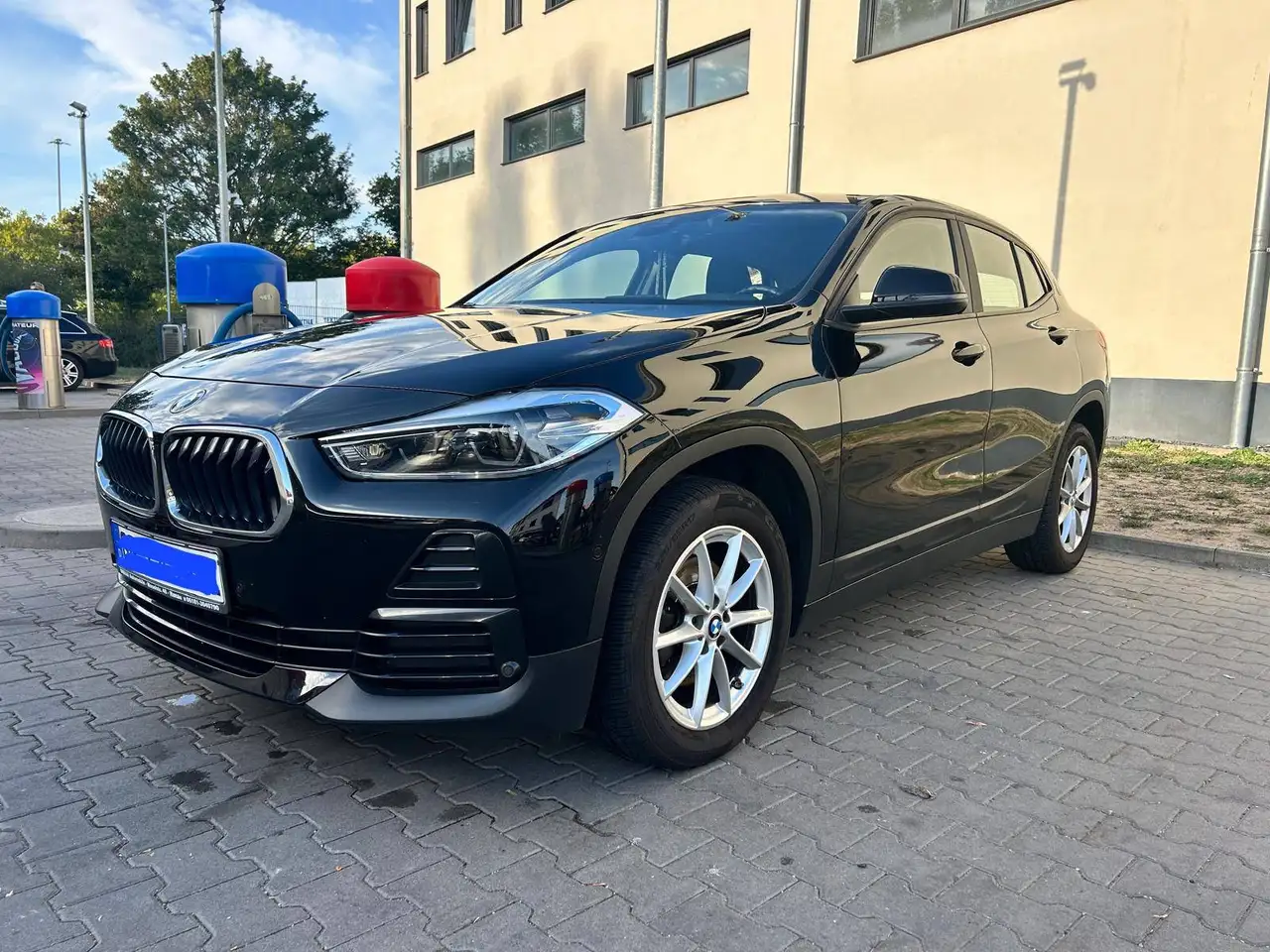BMW X2 sDrive18d, foto 1