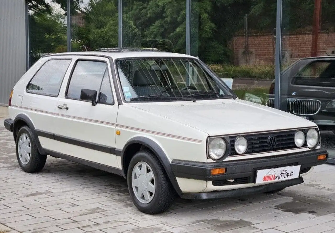 Volkswagen Golf 1.8 90 CV, foto 1