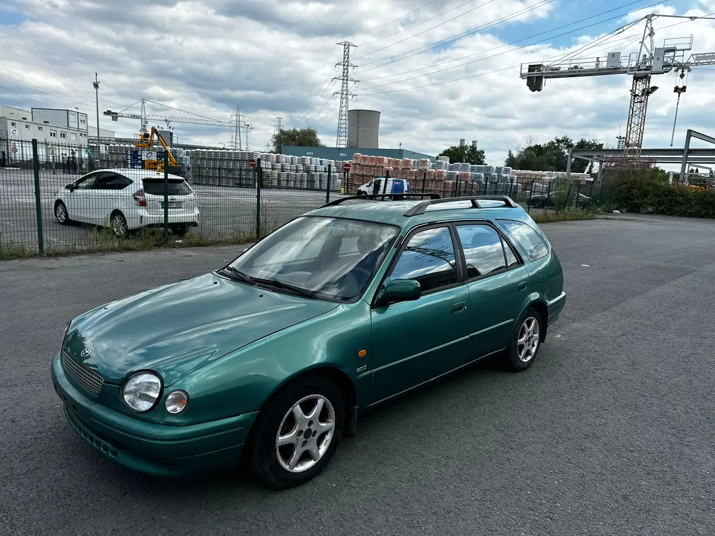 Toyota Corolla 2.0 diesel airco jante aluminium climatisé Vert - 1
