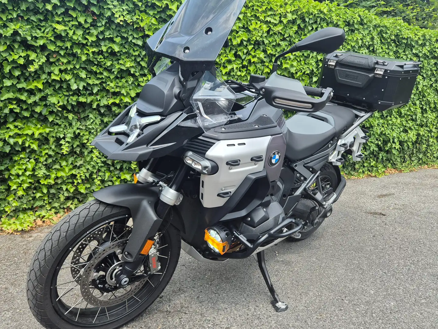 BMW R 1300 GS Adventure Czarny - 1