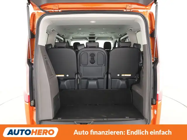 Ford Tourneo Custom view 13