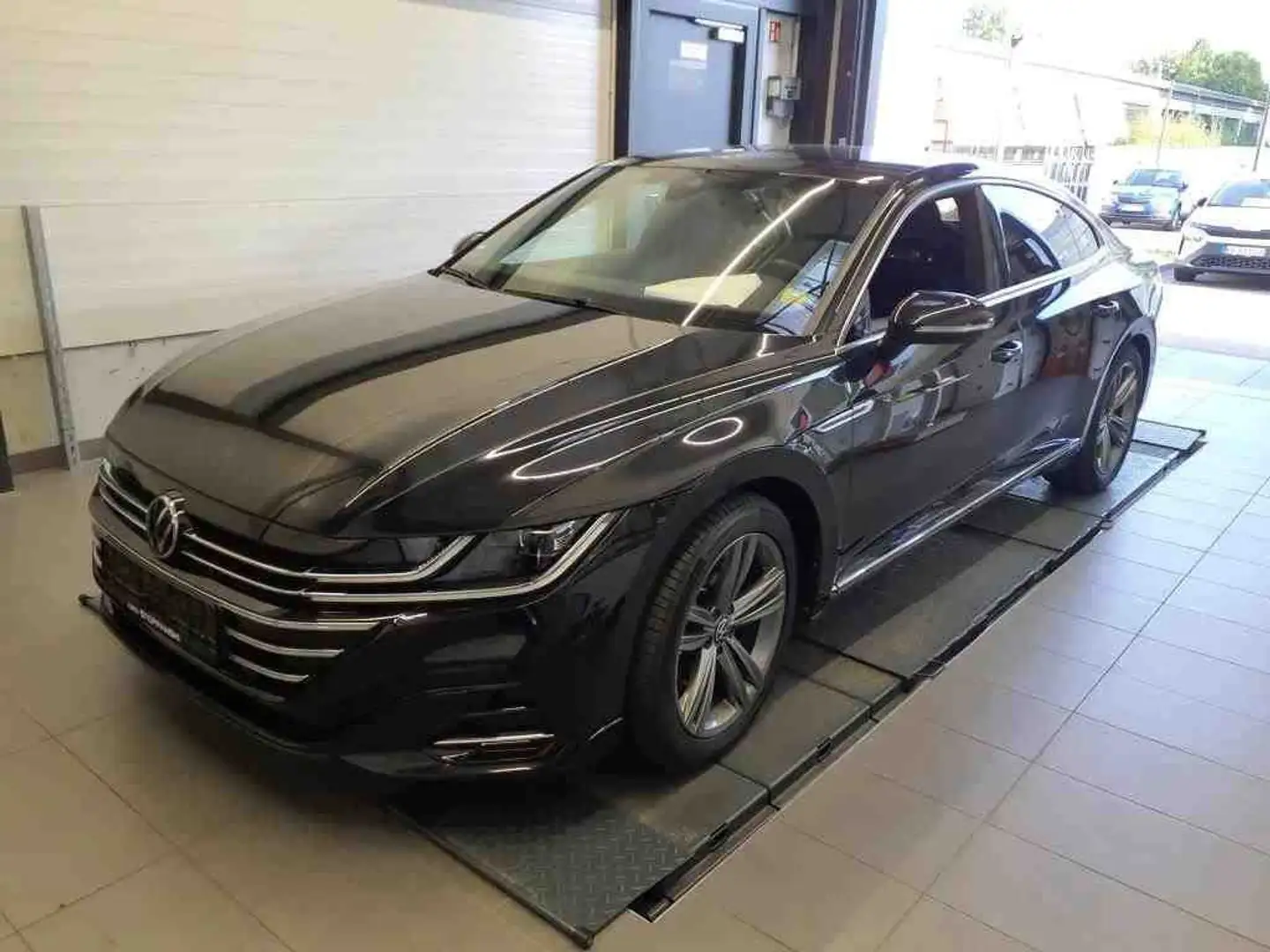 Volkswagen Arteon 2.0 TSI OPF DSG R-Line *CARPLY*LED*KLIMA* Schwarz - 2