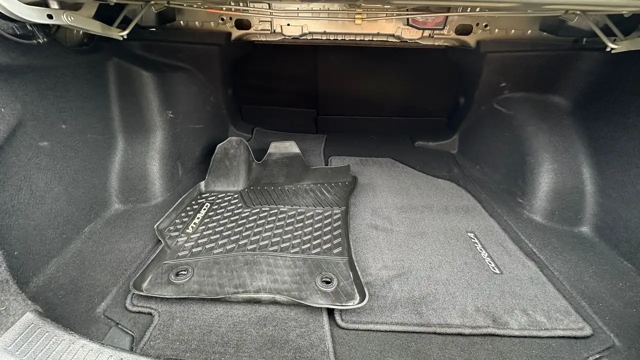 Toyota Corolla снимка Toyota Corolla