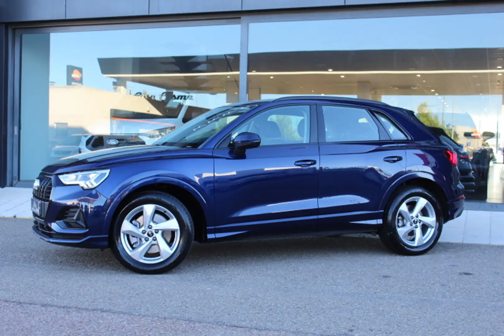 Audi Q3 40 TDI Advanced quattro S tronic 147kW Blau - 2