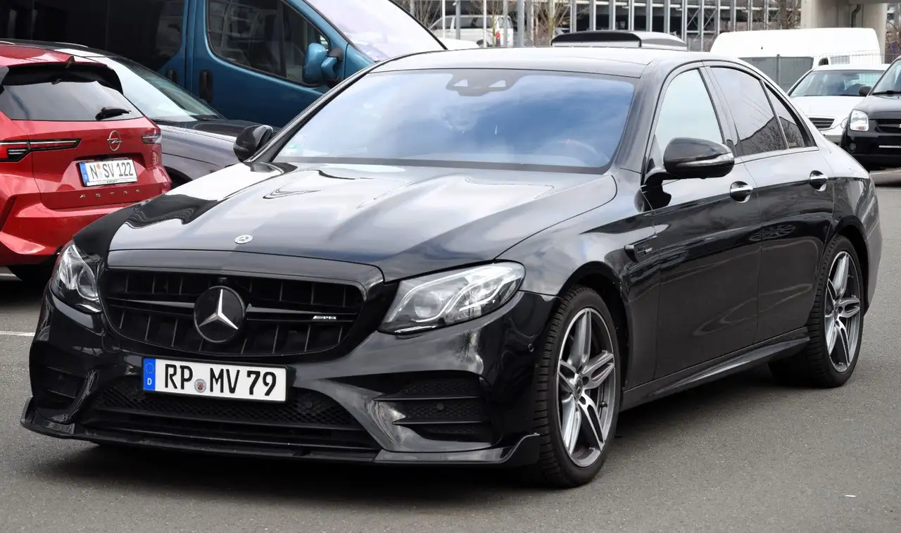 Mercedes-Benz E 53 AMG