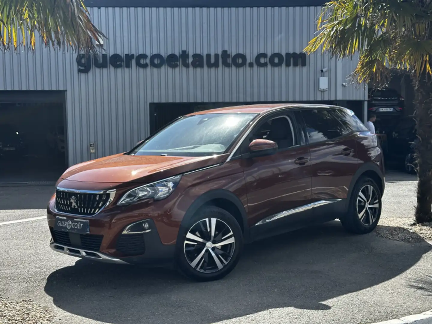 Peugeot 3008 1.5 BLUEHDI 130CH E6.C ALLURE S\u0026S 6CV Orange - 1