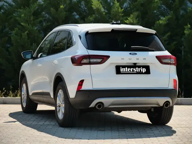 Ford Kuga view 4