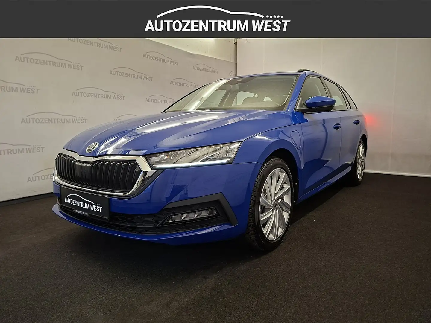 Skoda Octavia Combi 1,5 iV Style DSG...LED/PDC/AHK Blau - 1