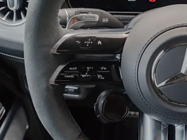 Mercedes-Benz G-Class view 15