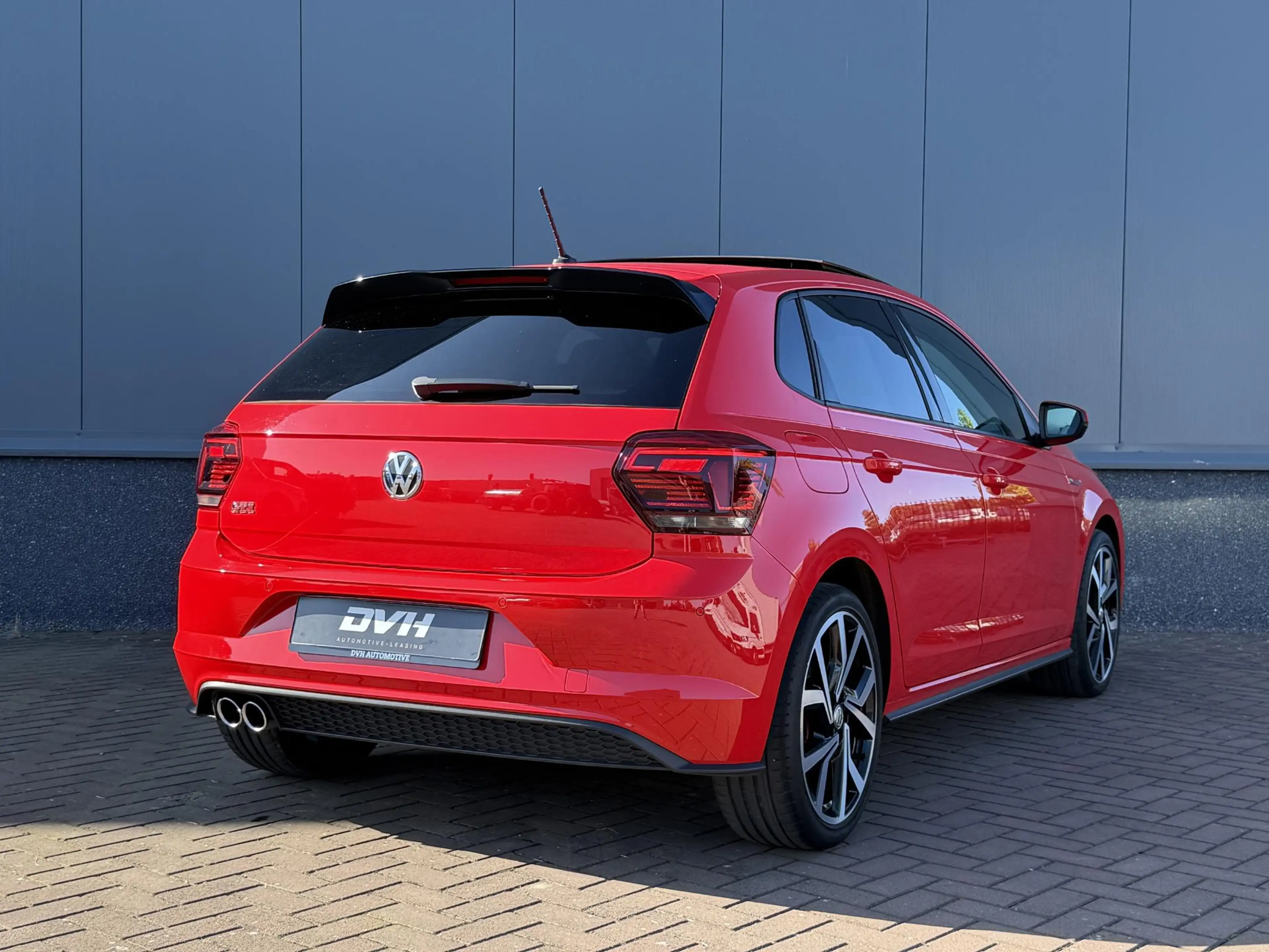 Volkswagen Polo GTI 2.0 TSI PANO | BEATS | VIRTUAL — photo 6