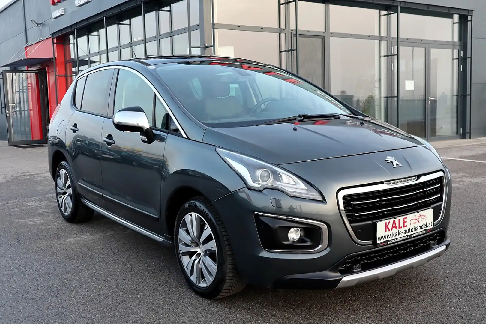Peugeot 3008 1,6 HDi 115 FAP Allure *Navigation*Panoramadach* Gris - 2