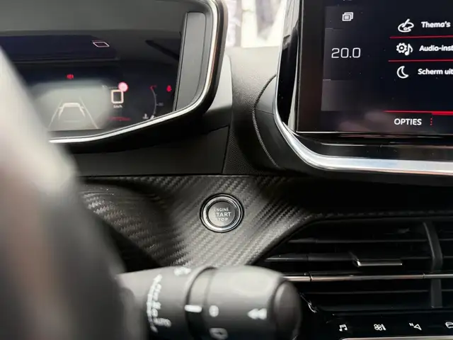 Peugeot 2008 view 22