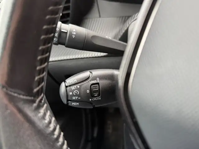 Peugeot 2008 view 27