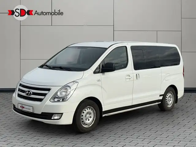 Hyundai H-1 2.5  CRDi Travel 8-Sitzer AHK Klima Euro-6