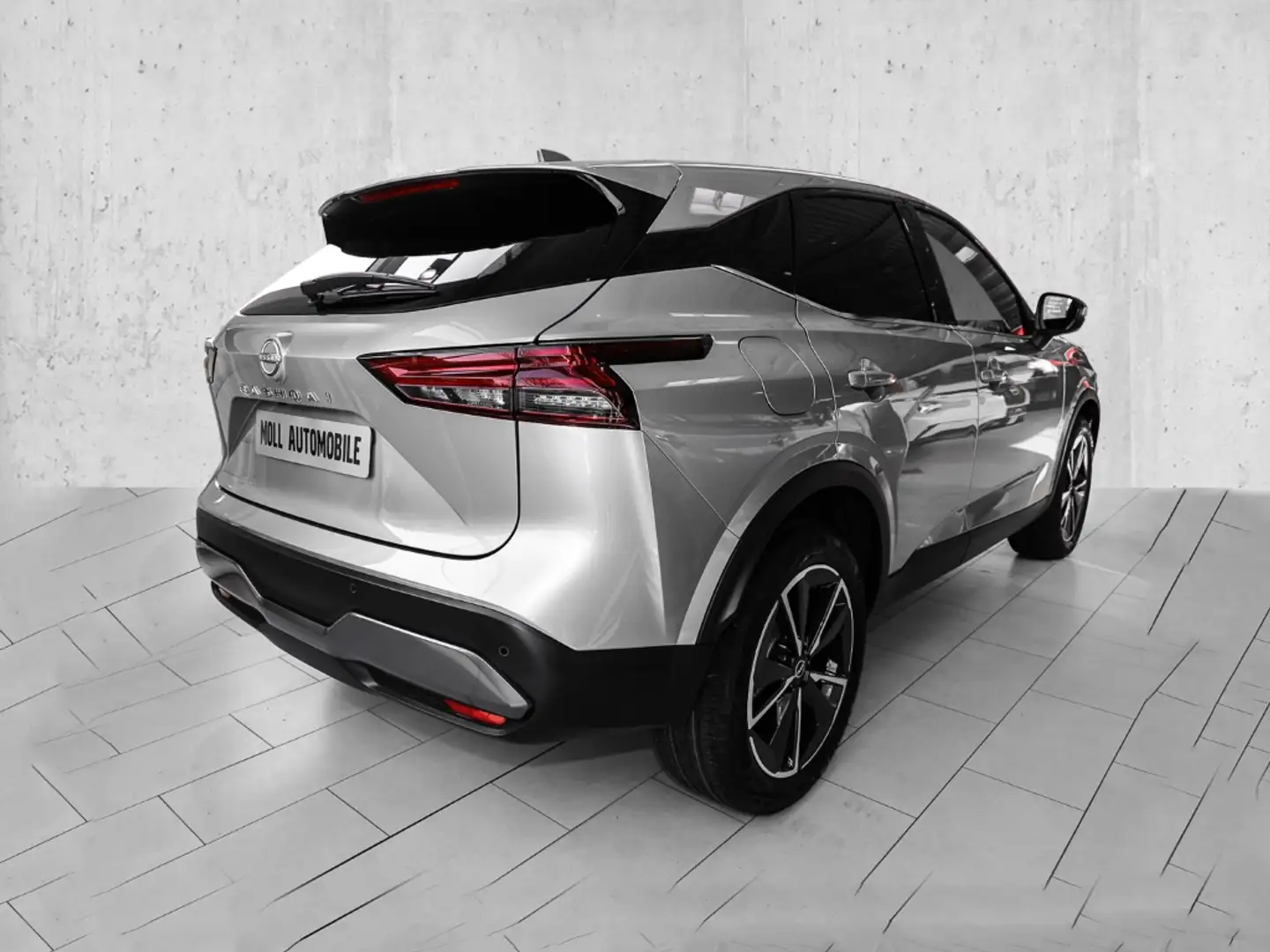Nissan Qashqai Tekna 1.3 DIG-T MHEV 158PS Xtronic 4x2 Design-Pake Silber - 2