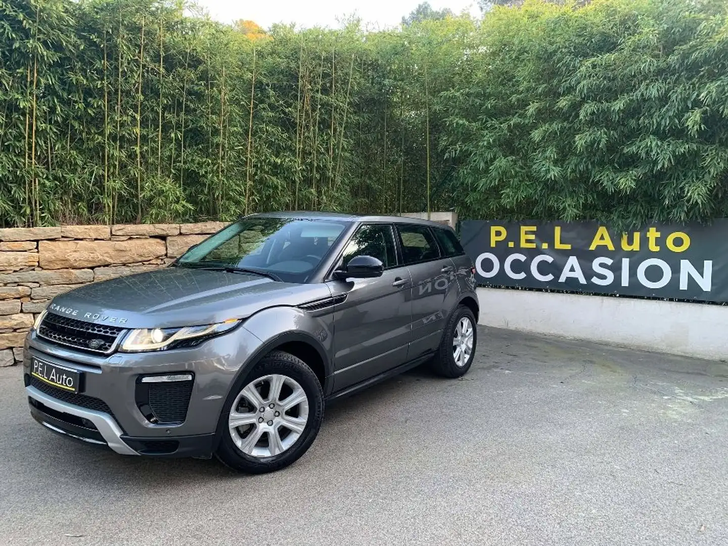 Land Rover Range Rover Evoque D150 AWD BVA9 Gris - 1