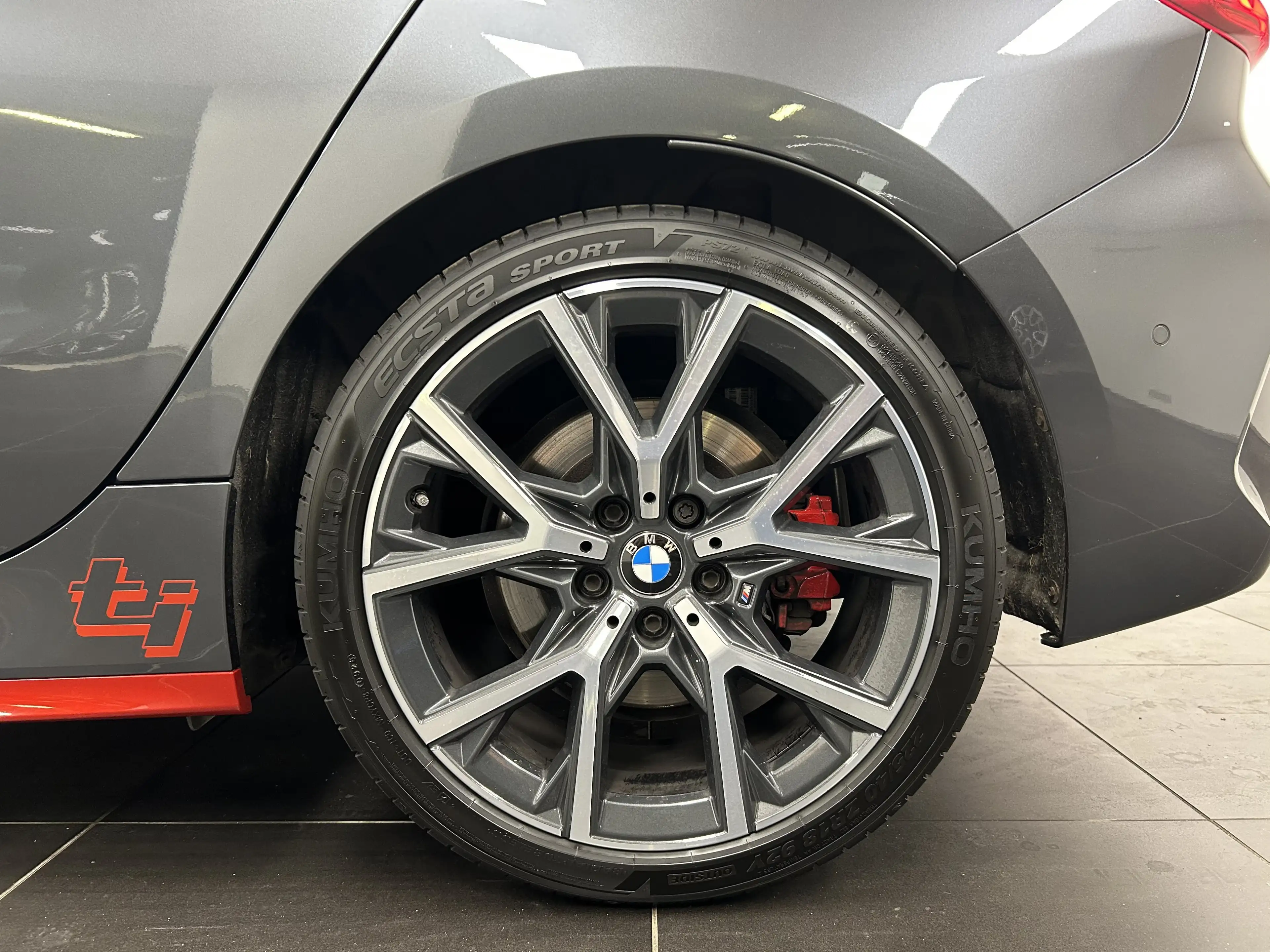 BMW 128 ti Hatch — photo 6