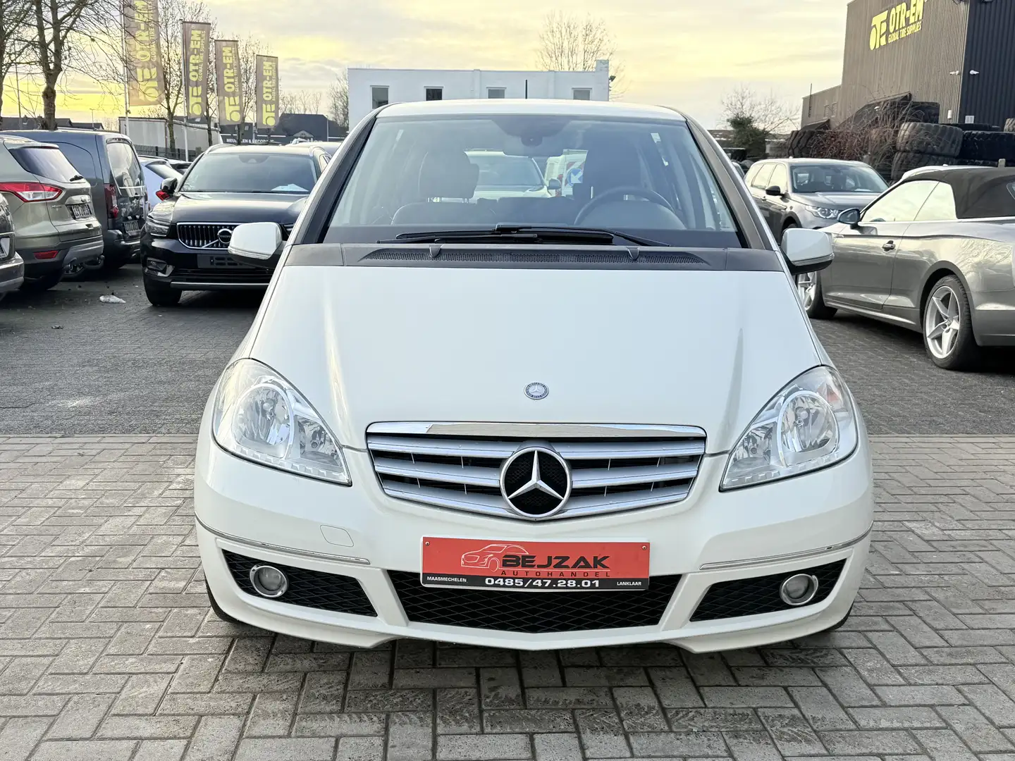 Mercedes-Benz A 160 A 160 BlueEFFICIENCY Avantgarde - 2