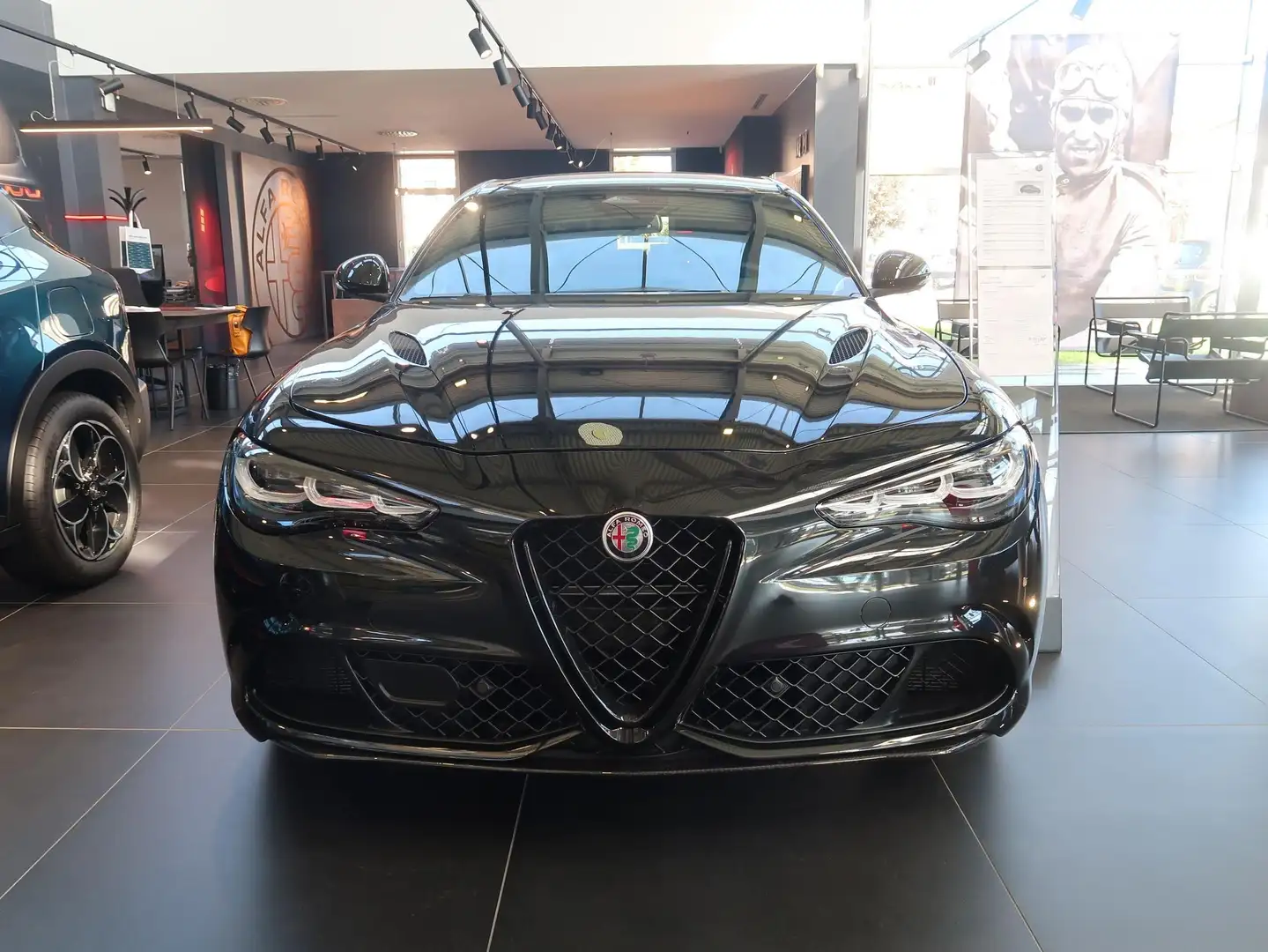Alfa Romeo Giulia Giulia 2.9 V6 Quadrifoglio 520cv auto Nero - 2