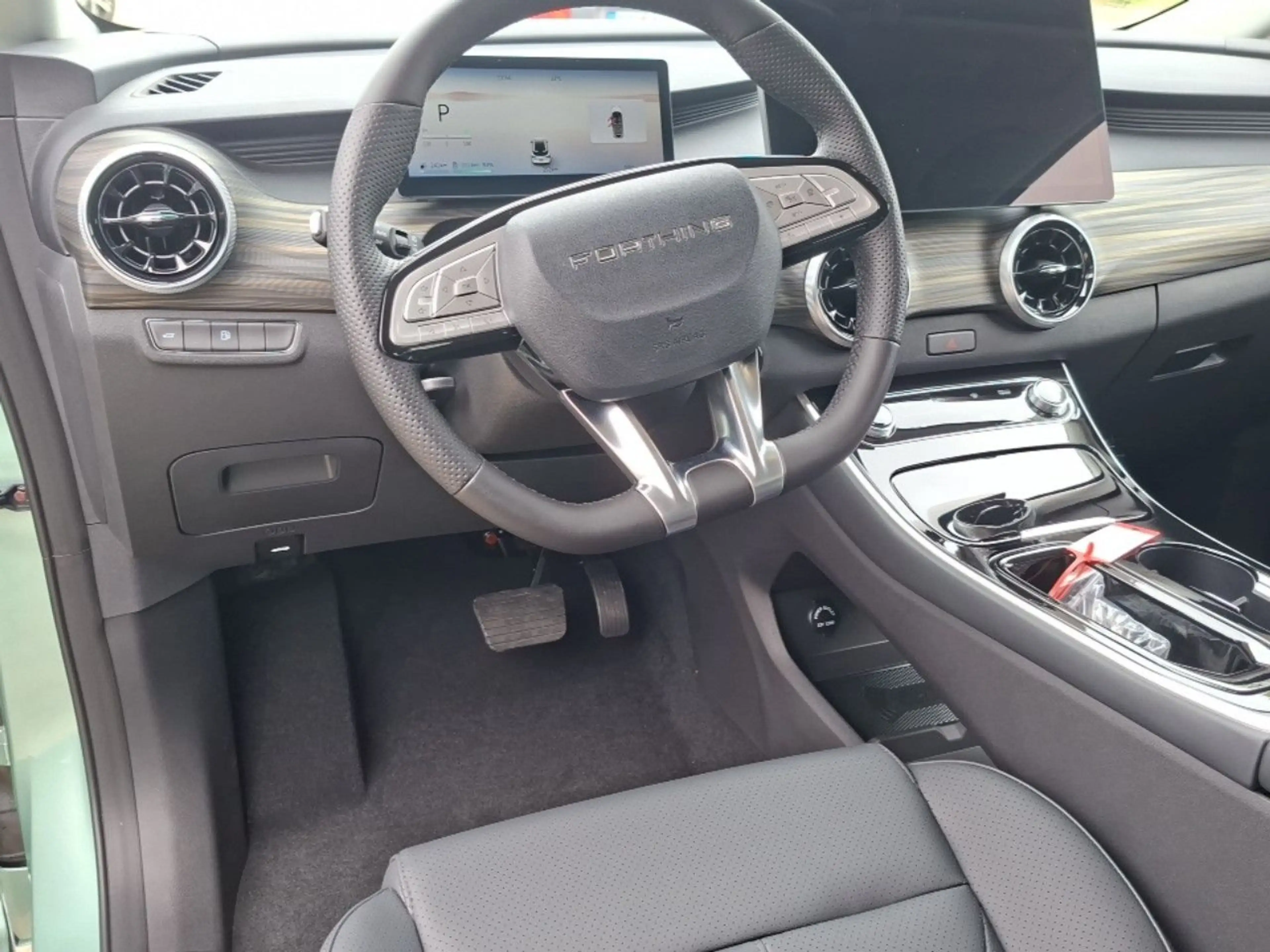 DFM Forthing 4 PHEV Plug in Hyb. Umweltbonus möglich — photo 8