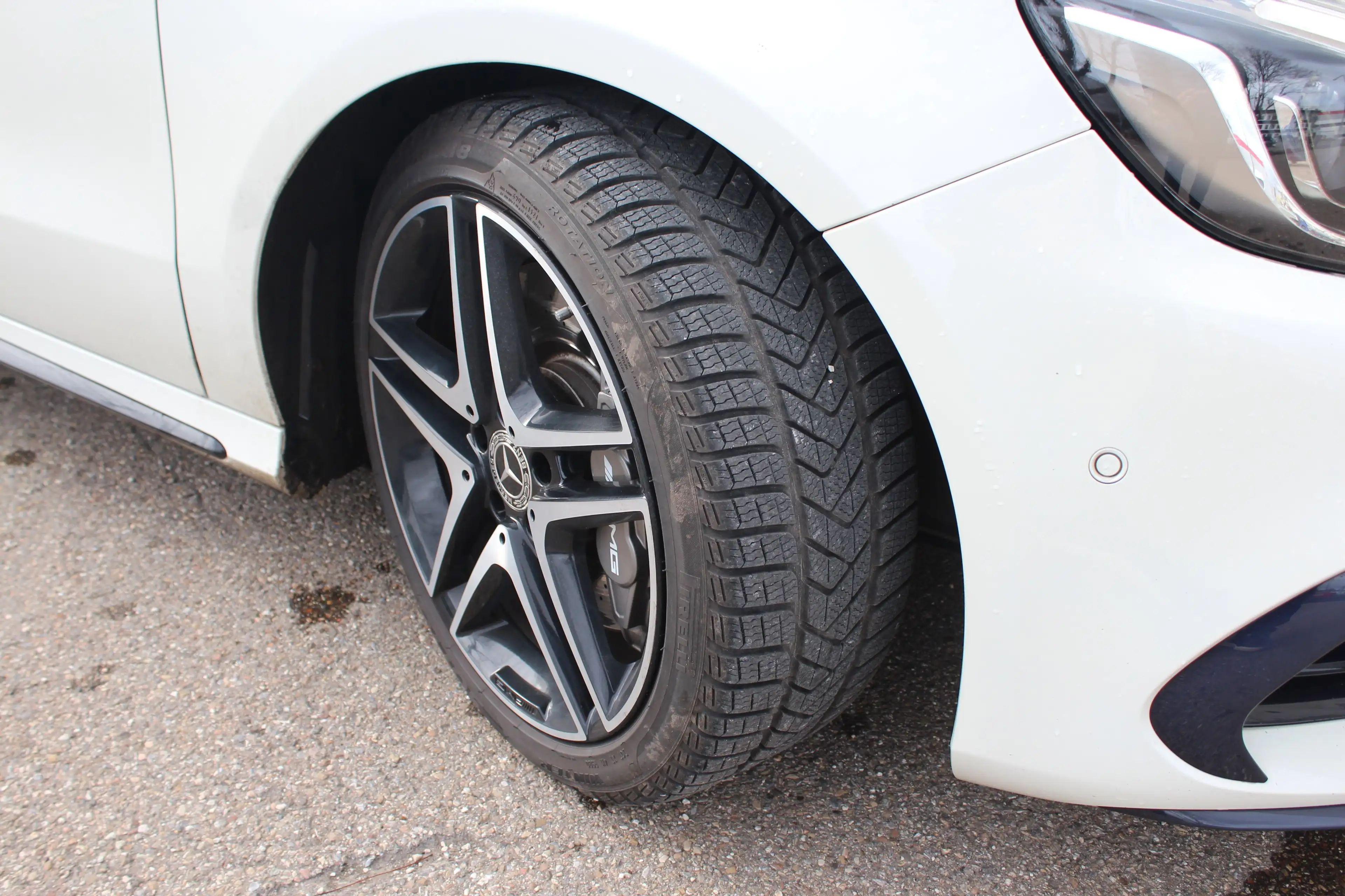 Mercedes-Benz A 45 AMG A 45 AMG: Designo, Winter&Sommerräder, Scheckh. — photo 12