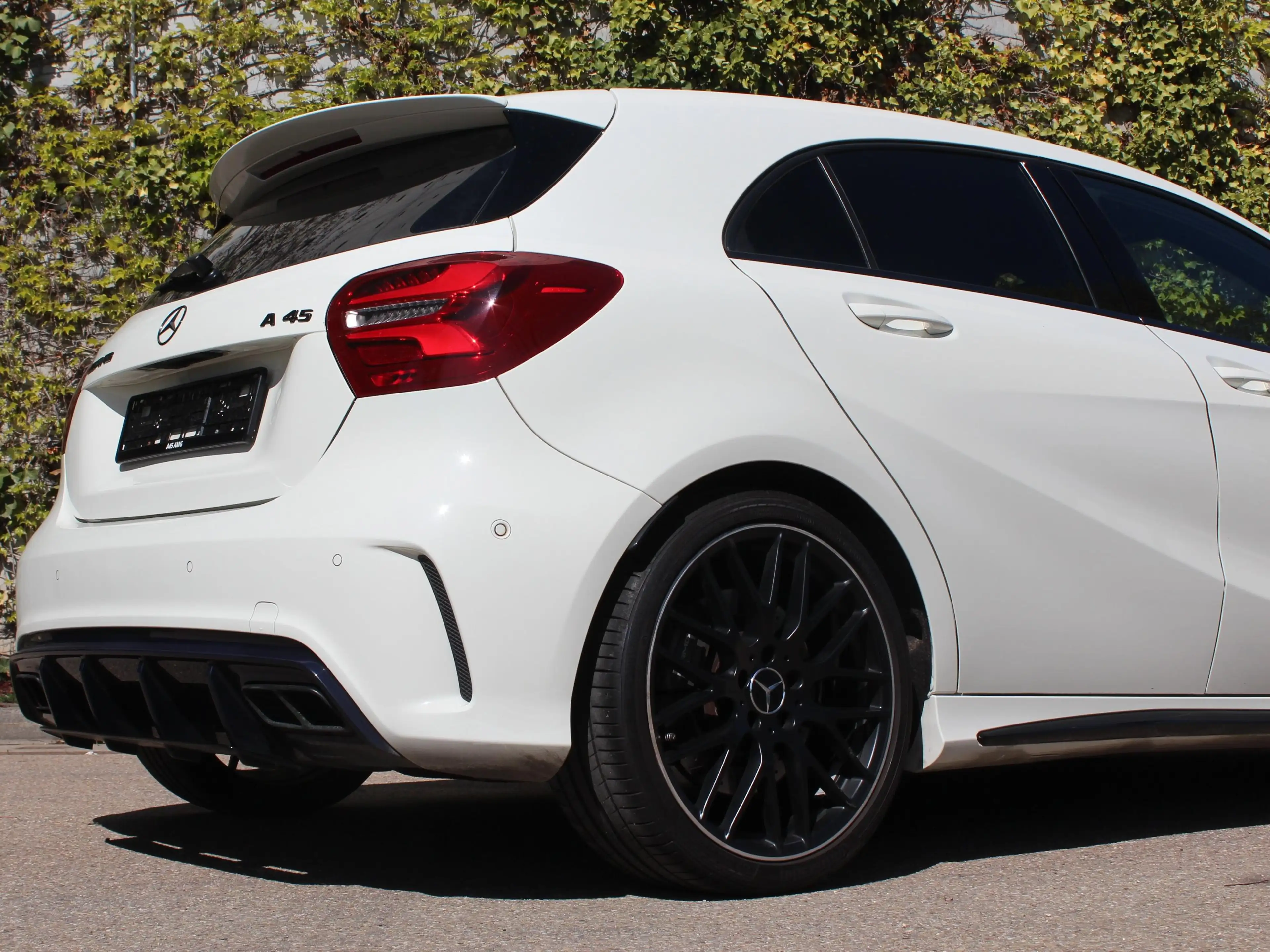 Mercedes-Benz A 45 AMG A 45 AMG: Designo, Winter&Sommerräder, Scheckh. — photo 4