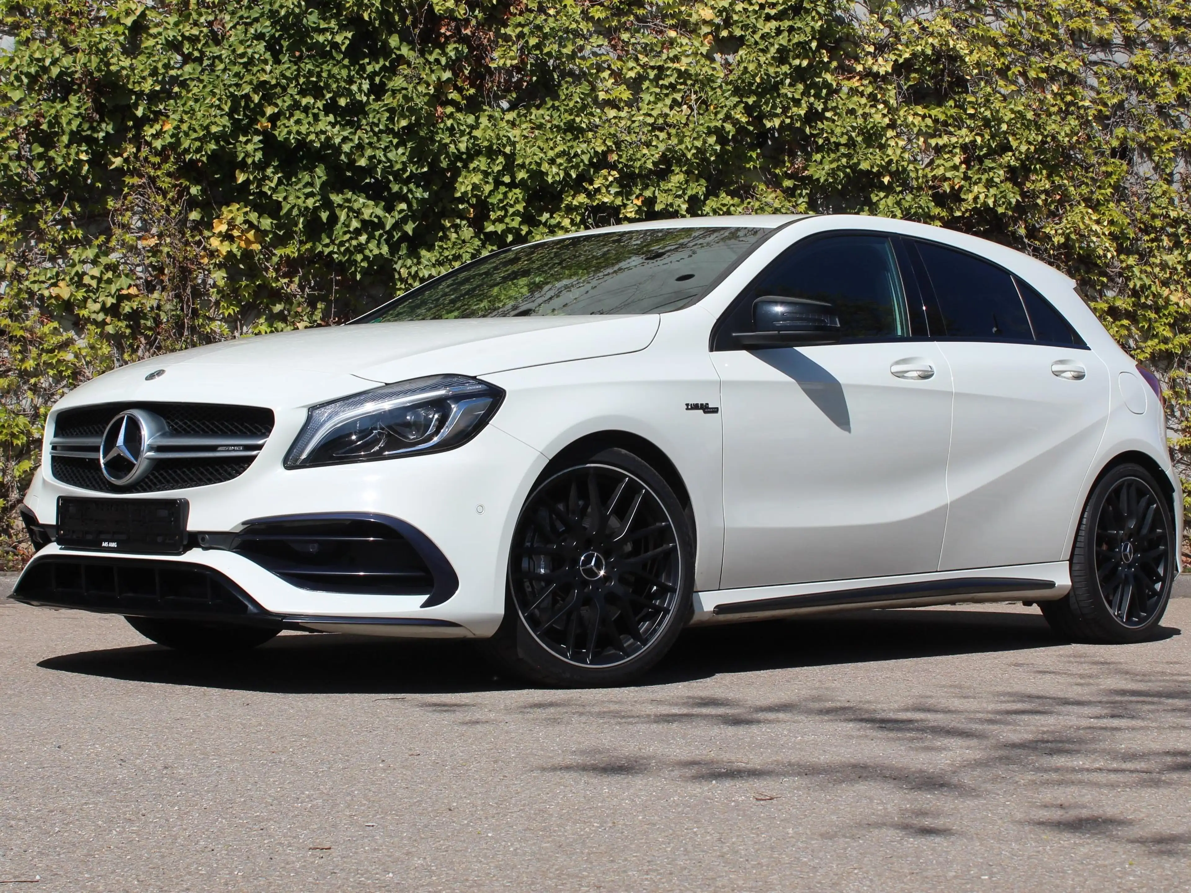 Mercedes-Benz A 45 AMG A 45 AMG: Designo, Winter&Sommerräder, Scheckh.