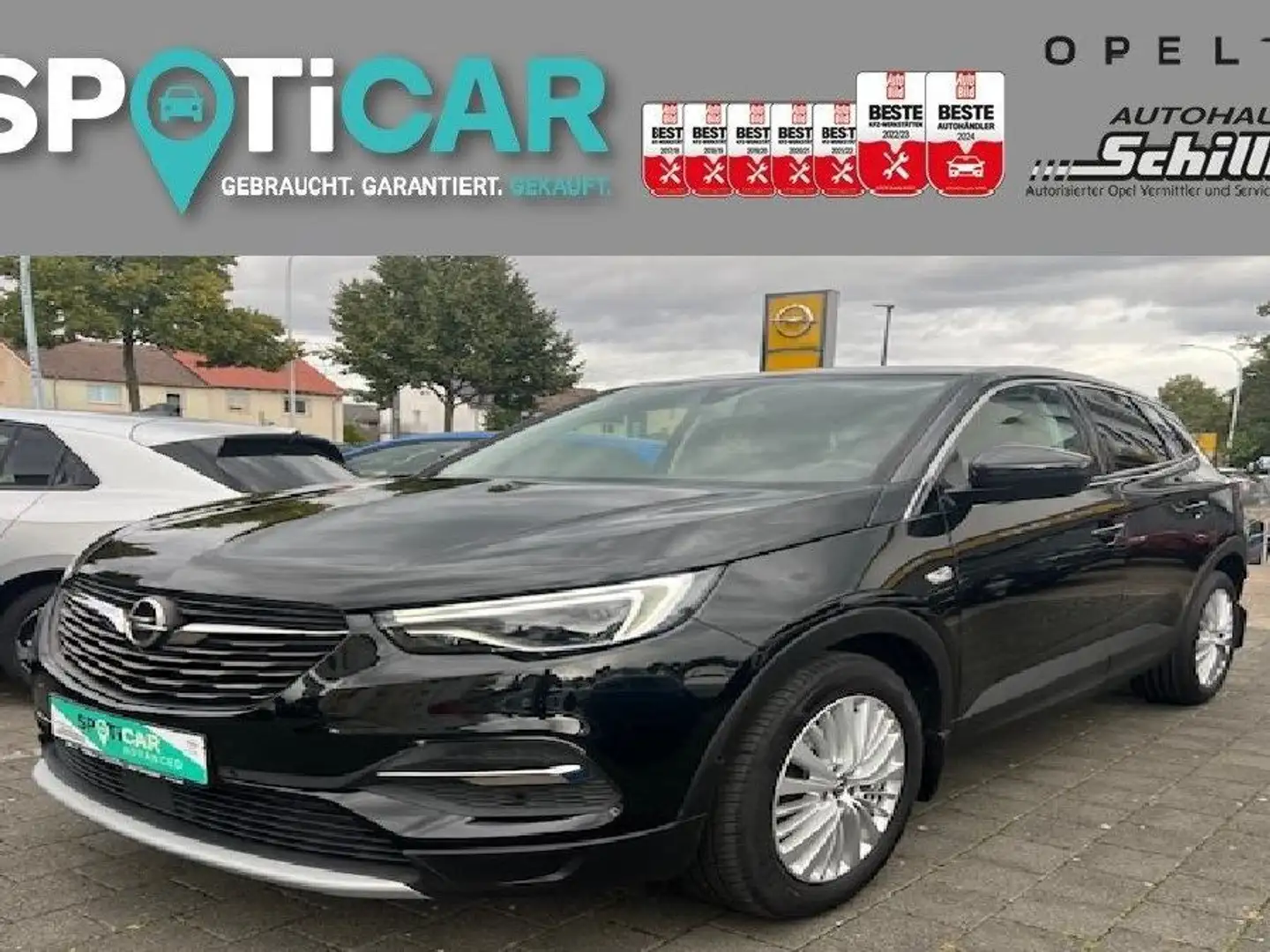 Opel Grandland X 1.2 Turbo Business Innovation Schwarz - 1