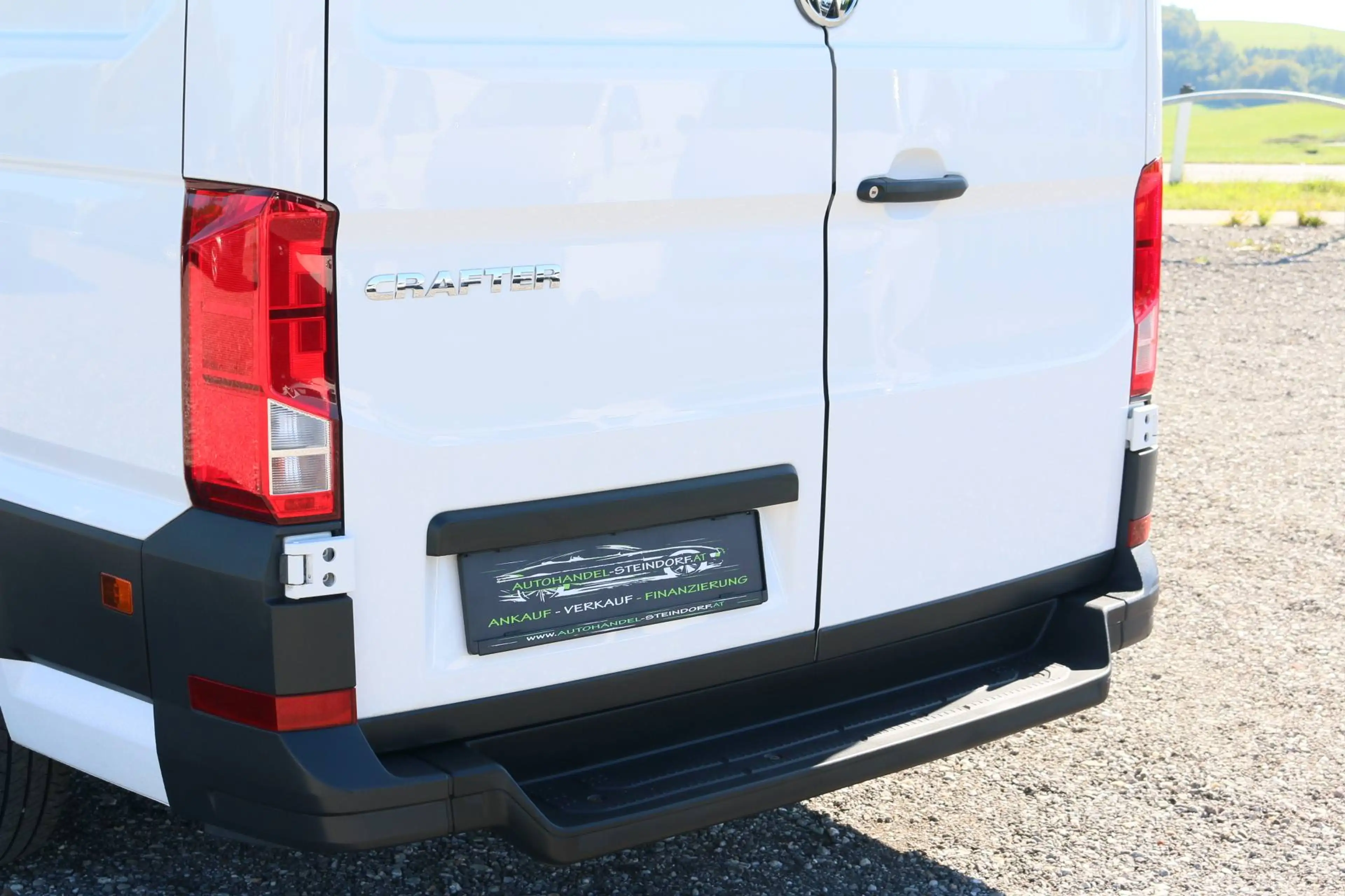 Volkswagen Crafter 35 Mittellang*AHK*Kamera*Top Zustand — photo 4
