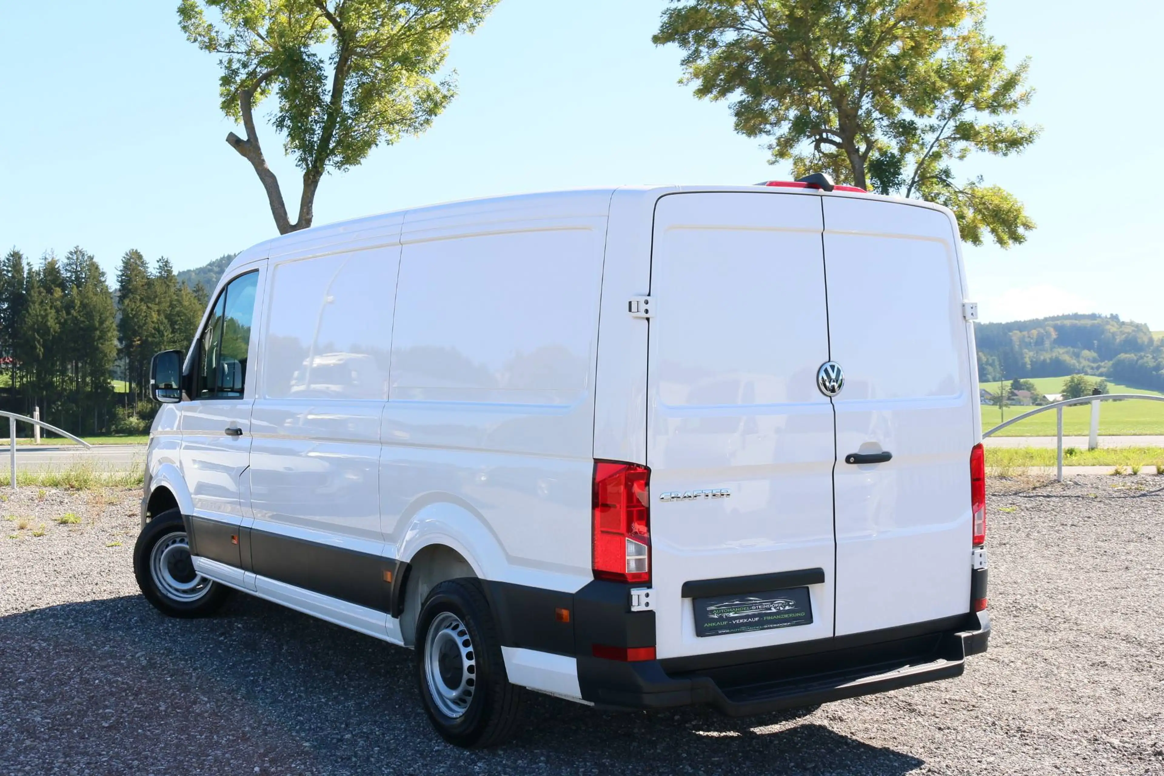 Volkswagen Crafter 35 Mittellang*AHK*Kamera*Top Zustand — photo 2