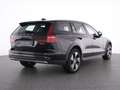 Volvo V60 Cross Country B4 AWD  PLUS AHK+FAP+LM18+ Noir - thumbnail 3