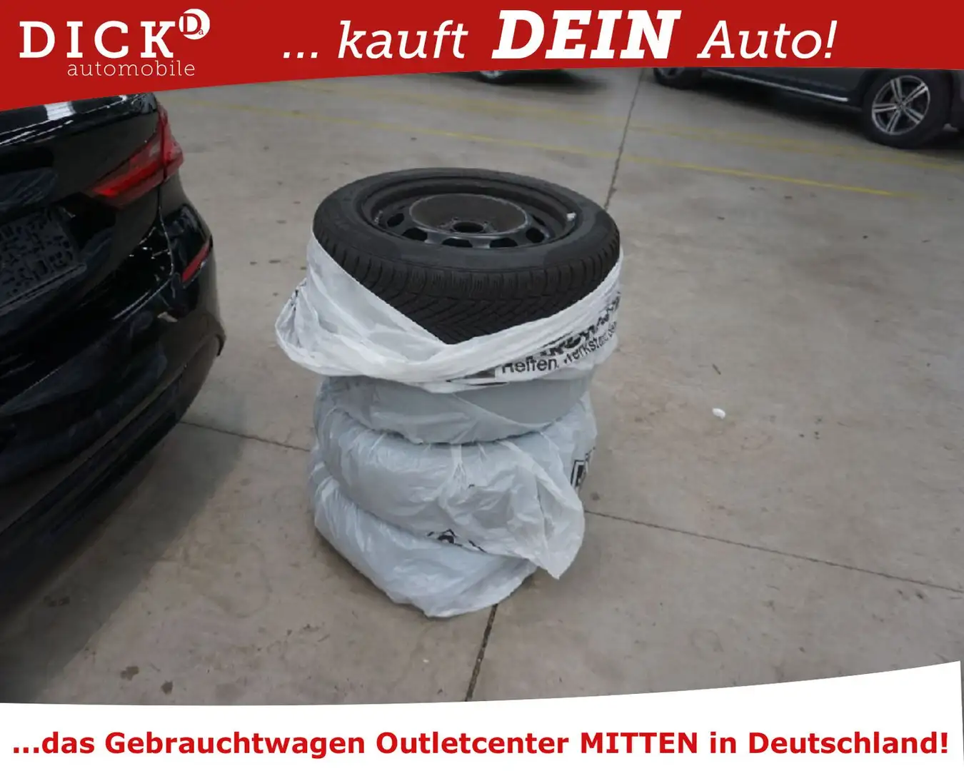 BMW 116 d LED/NAVI/VIRTU/TEMP/PDC/SHZ/8Fach Noir - 2