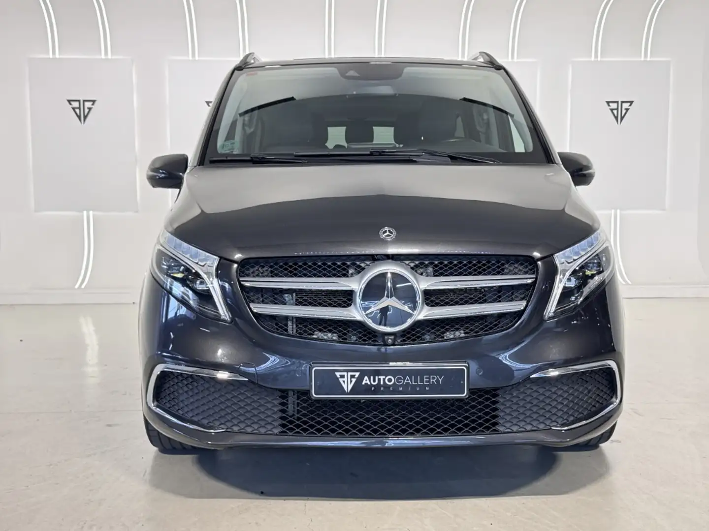 Mercedes-Benz V 250 250d Largo Avantgarde Gris - 2