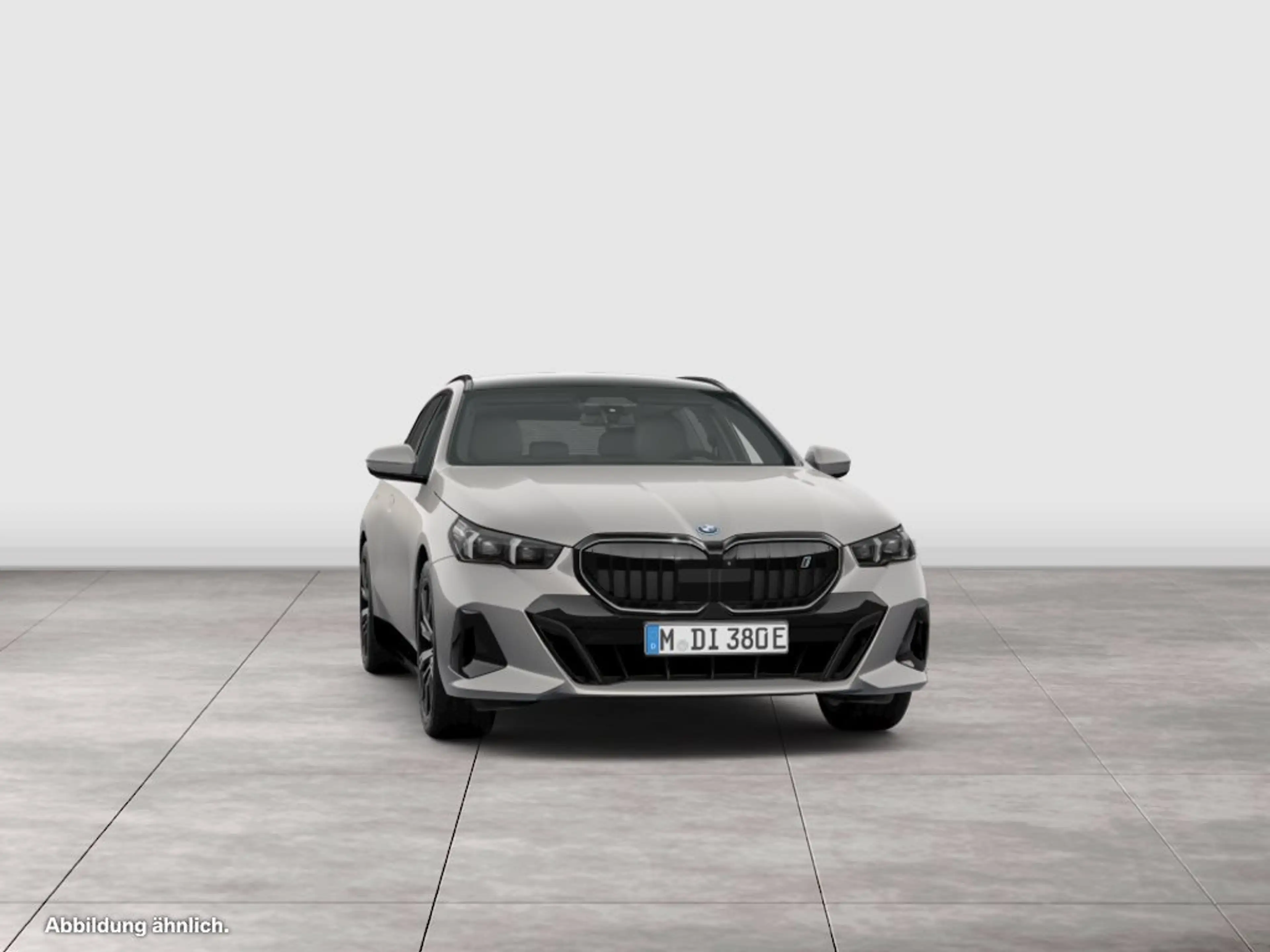 BMW i5 xDrive40 MSport HUD PANO ACC AHK RFK NAVI — photo 10