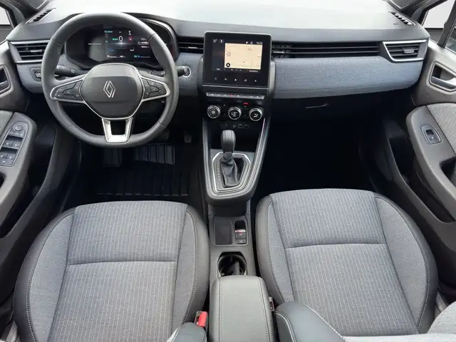 Renault Clio view 13