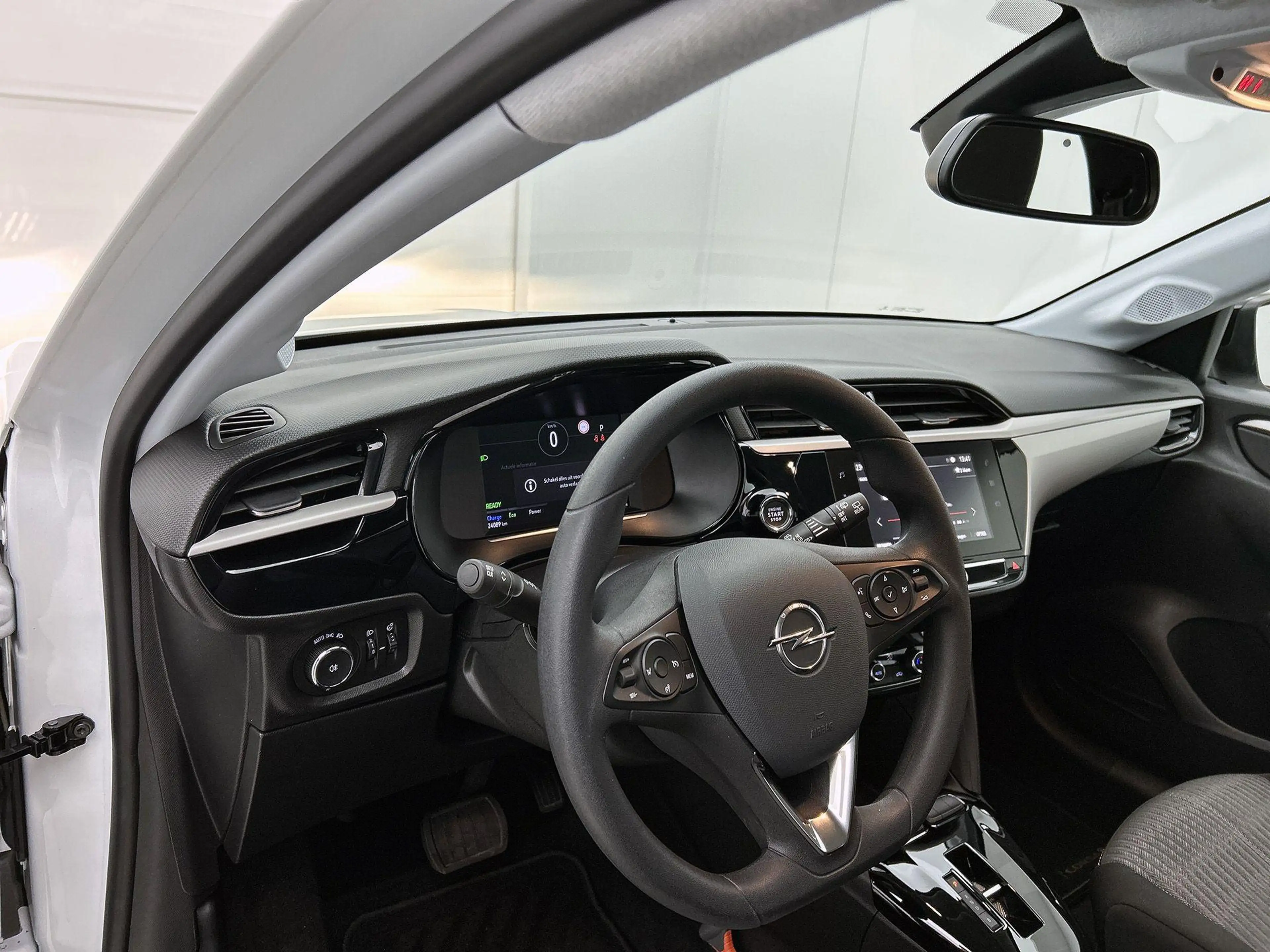 Opel Corsa-e Edition 50 kWh — photo 11