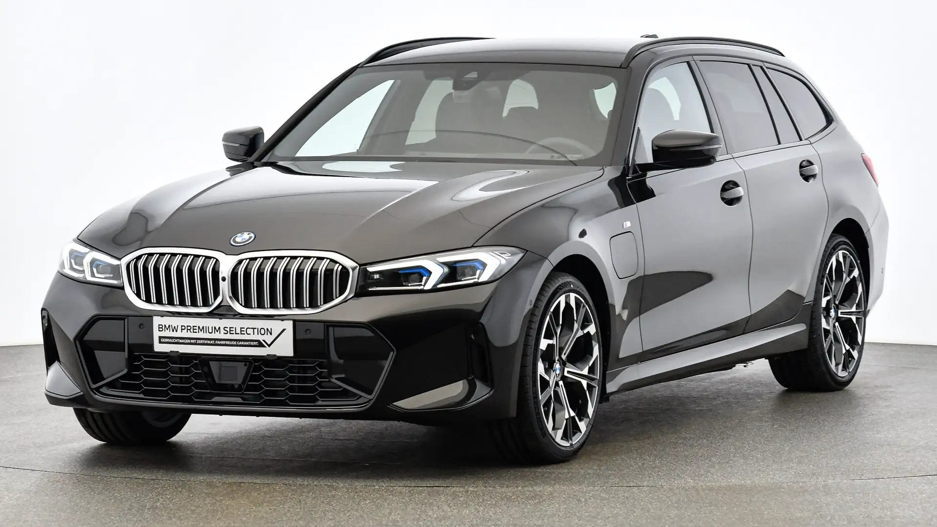 BMW 330 e xDrive M Sportpaket // Innovationspaket // Komfo Schwarz - 1