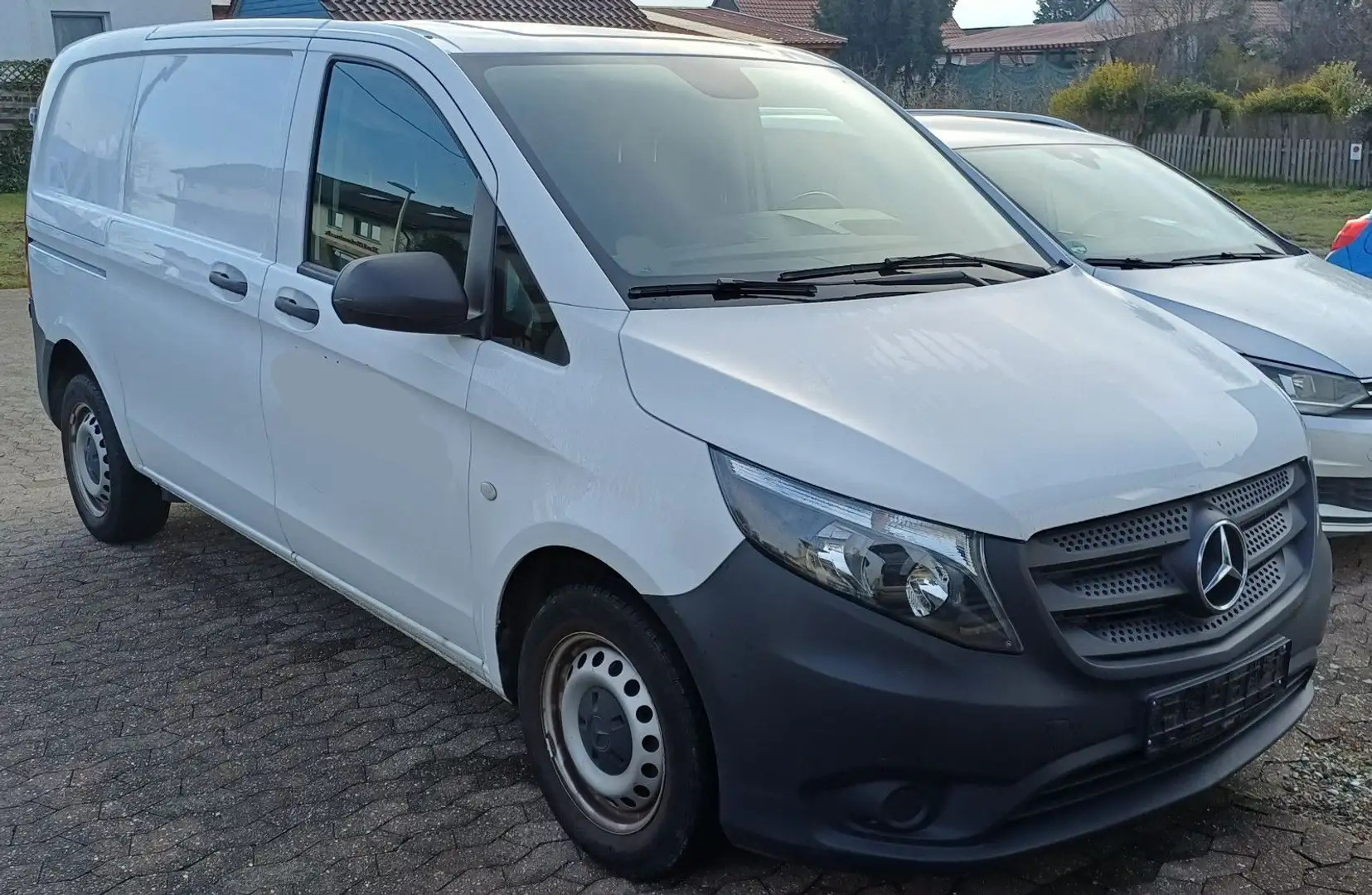 Mercedes-Benz Vito Kasten 110 CDI FWD kompakt Weiß - 2