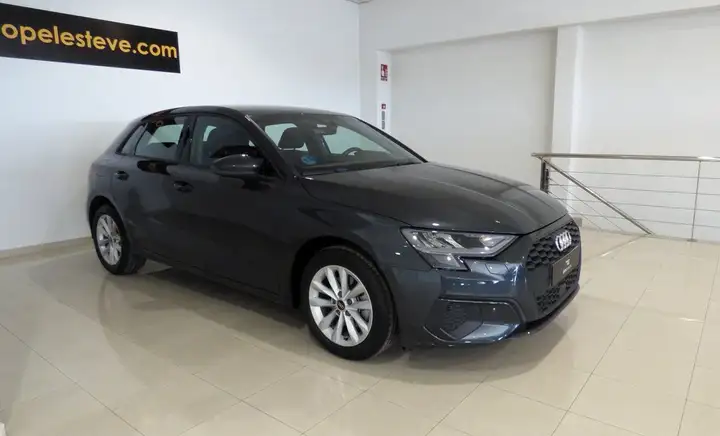 Audi A3 2022, foto 2
