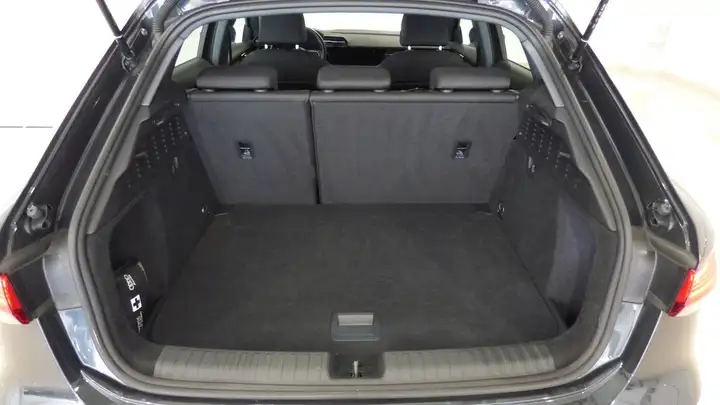Audi A3 2022, foto 11