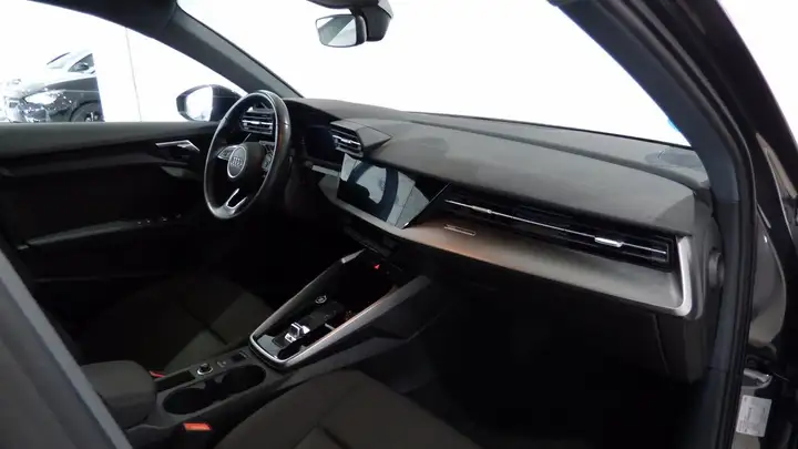Audi A3 2022, foto 14