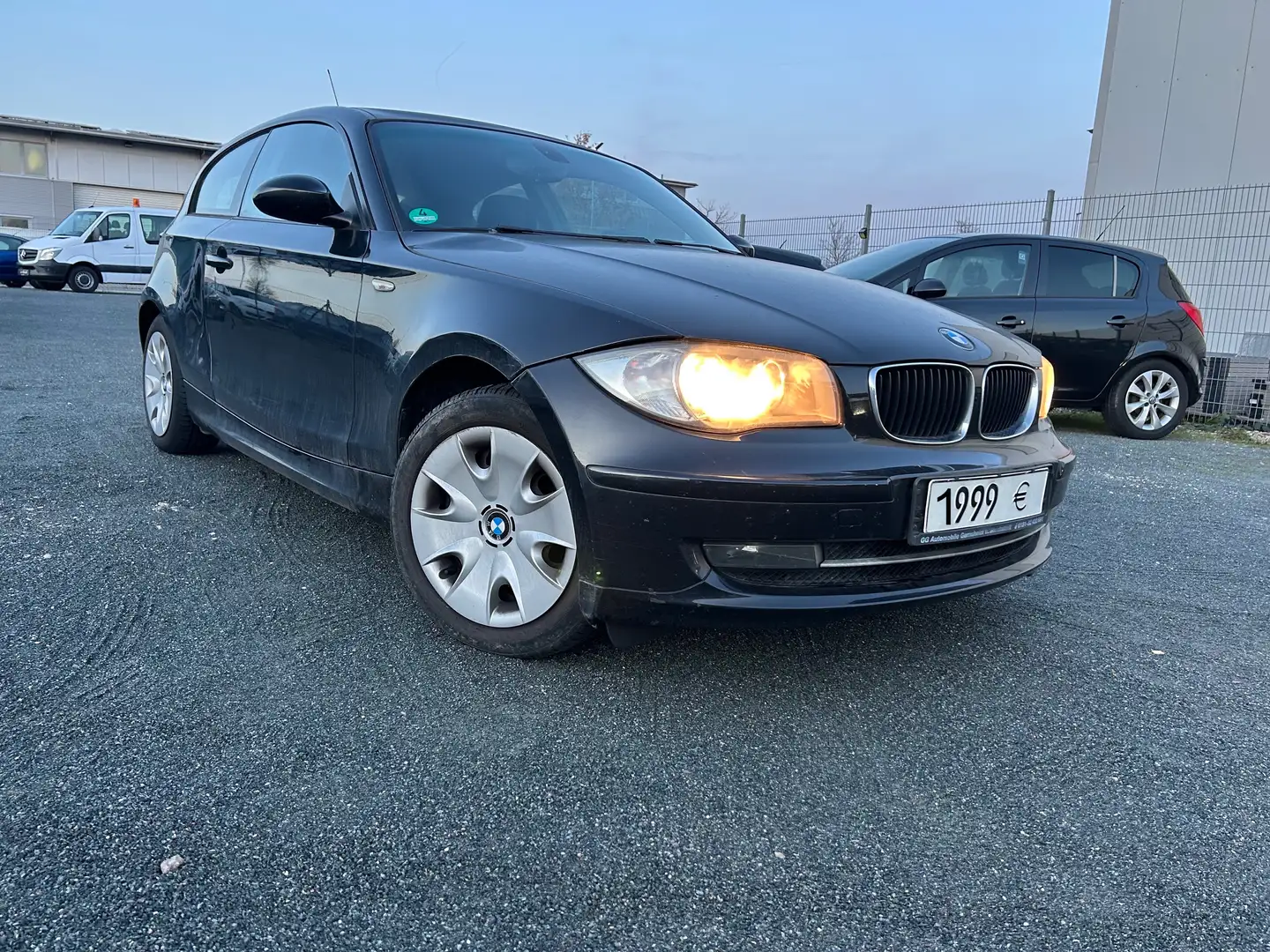 BMW 116 116i /Klima / PDC/ Sitzh./ AUX/TÜV 3/2027 Negro - 2