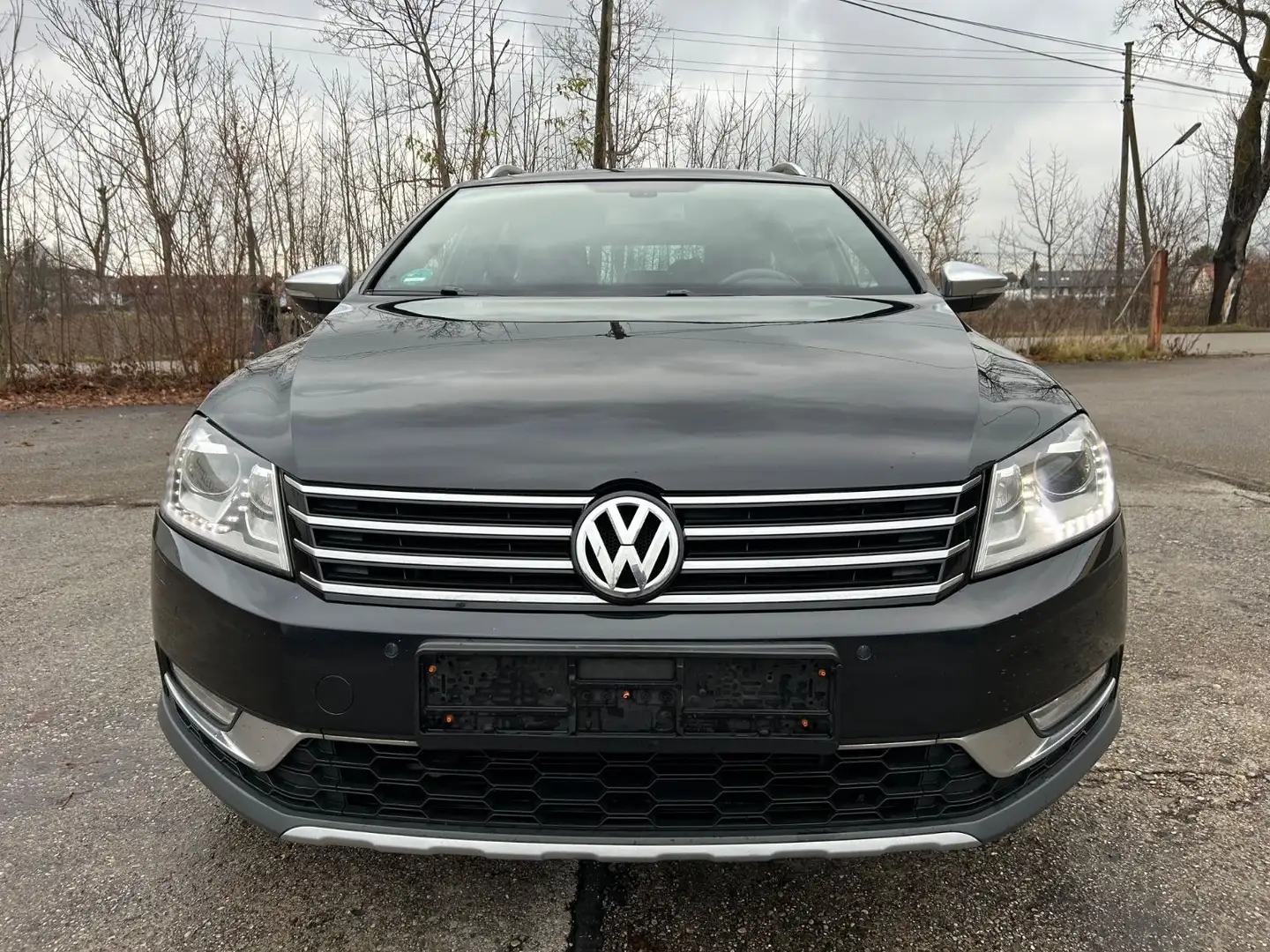 Volkswagen Passat Alltrack BMT 4Motion*AUTOMATIK*NAVI*XENON Schwarz - 2