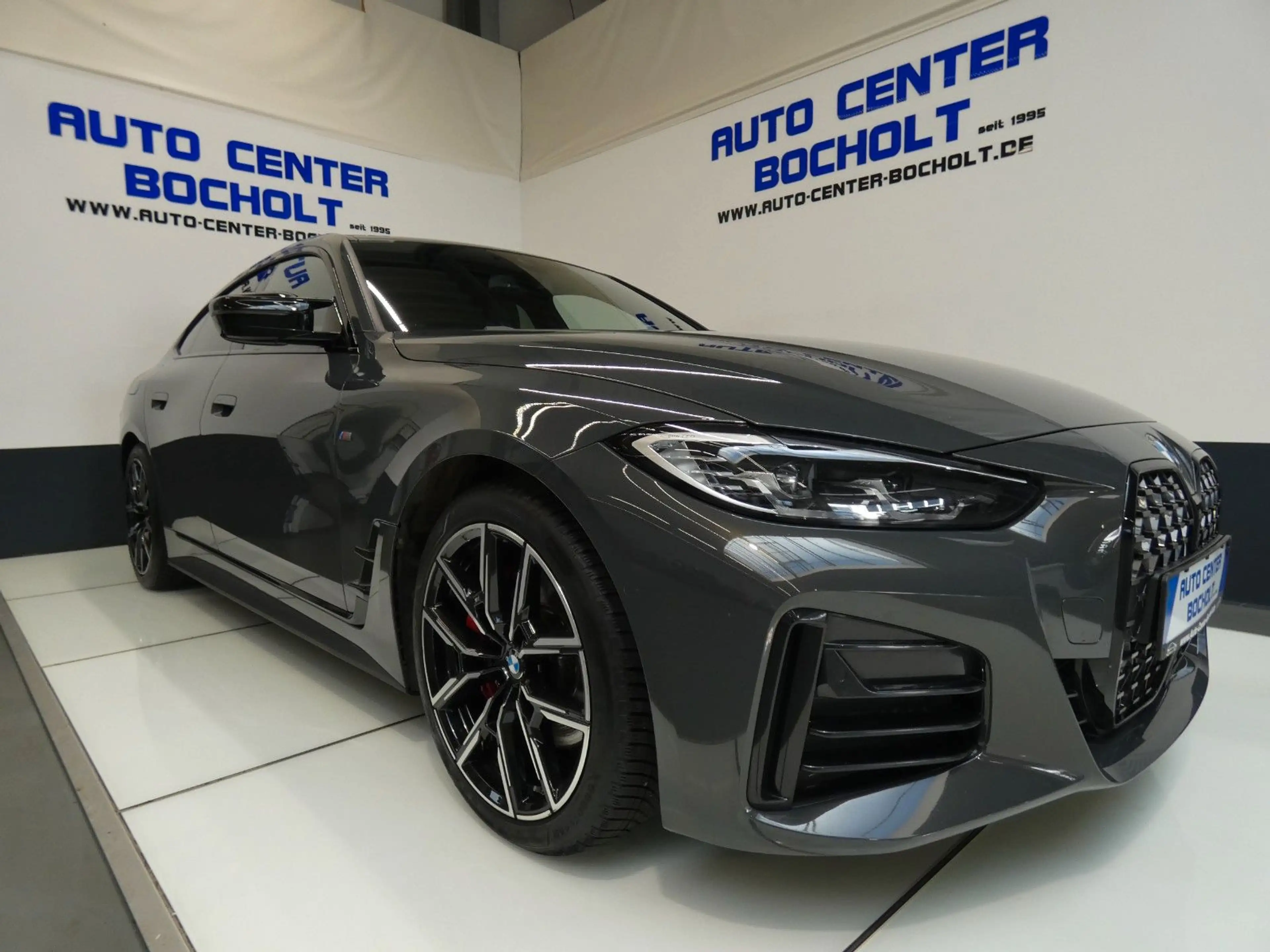 BMW M4 i xDrive*M Sport*LM19*DAB*360Kamera — photo 2