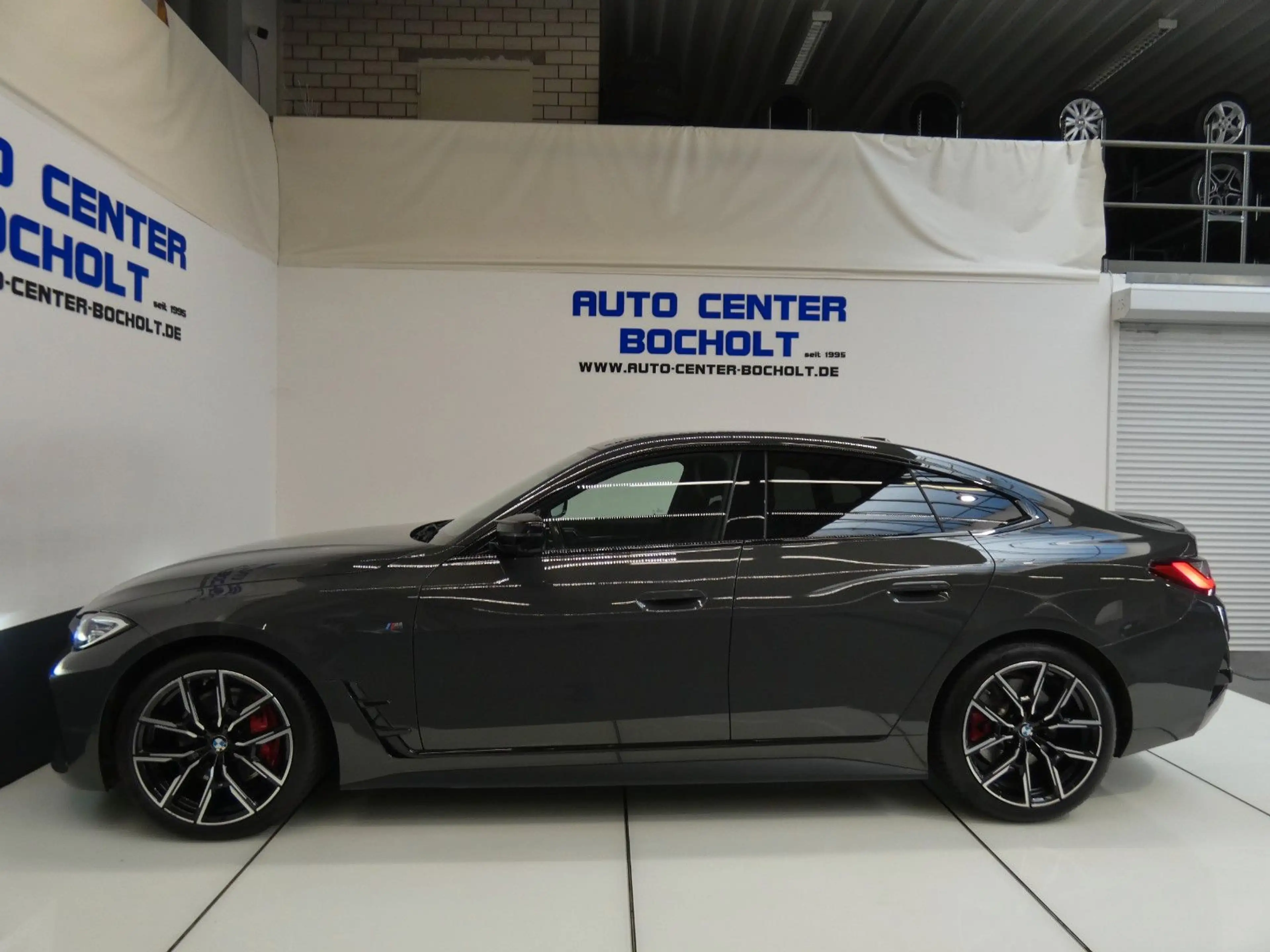 BMW M4 i xDrive*M Sport*LM19*DAB*360Kamera — photo 13